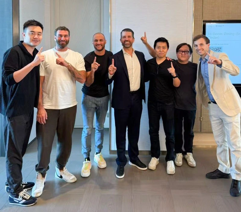 An October 1, 2025 meeting in Singapore between representatives of AB and World Liberty Financial. From center to right, Donald Trump Jr., Xu Jizhe, “Jacky” Sui Chenggang, and Zach Witkoff.